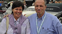 Roman Rekos und Christine Friedel mit Fiat 500 C Topolino