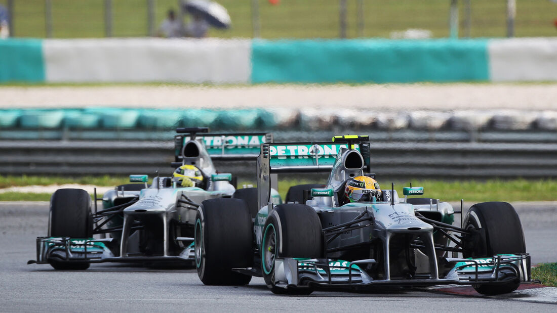 Rosberg Hamilton GP Malaysia 2013