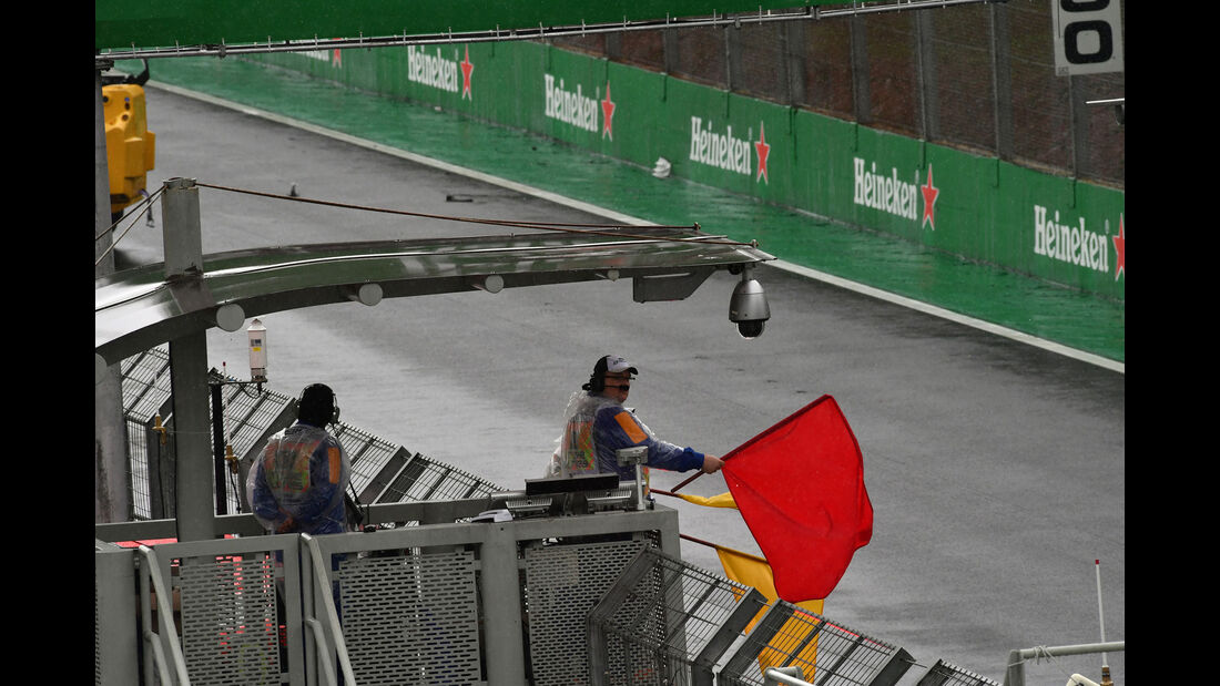 Rote Flagge - Rennunterbrechung - GP Brasilien 2016 - Interlagos - Rennen