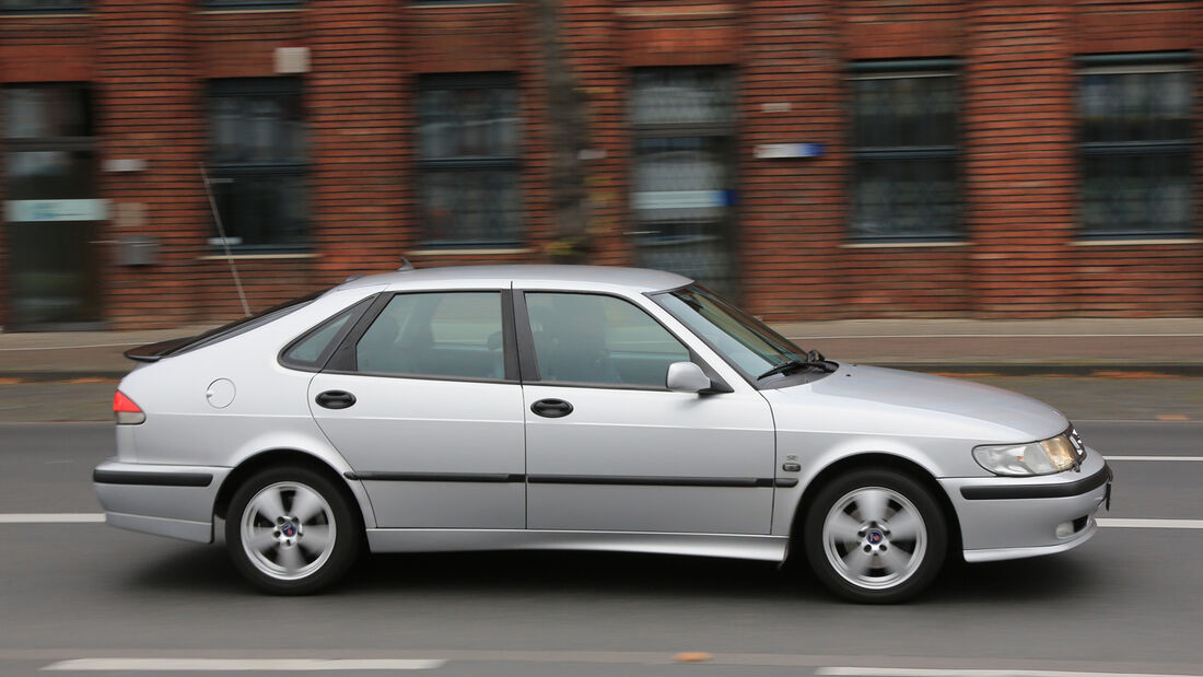 Saab 9-3 2.0 Turbo, Seitenansicht