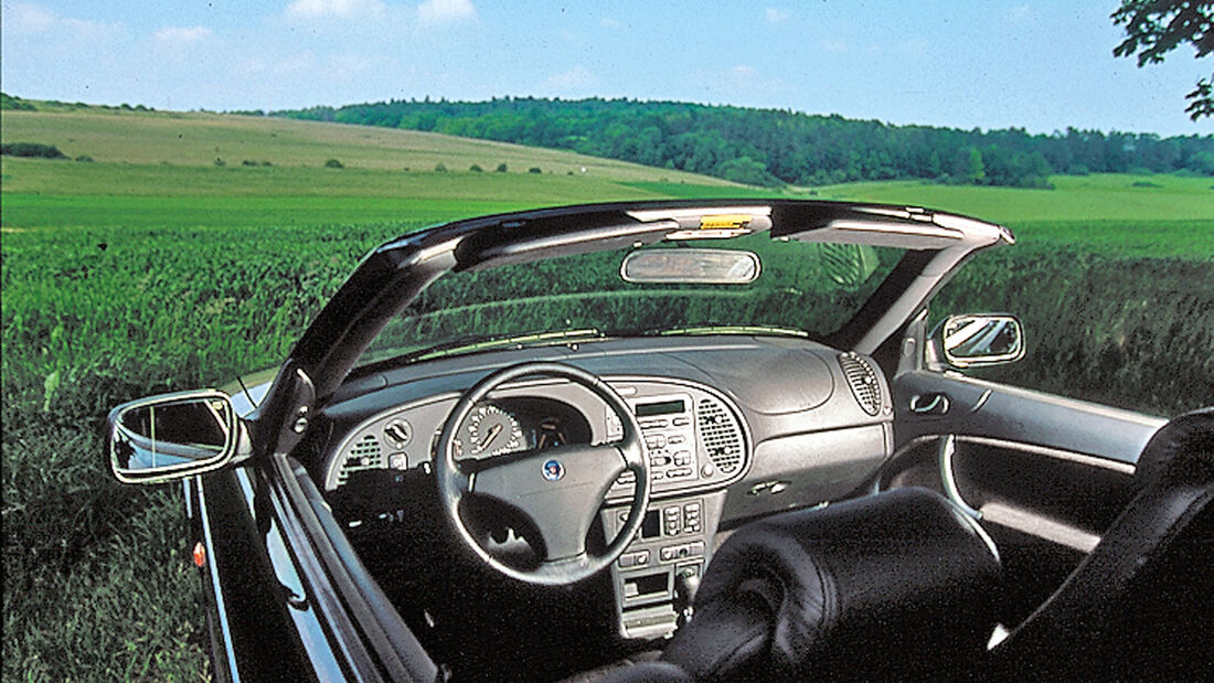 Saab 900 Cabrio, Cockpit