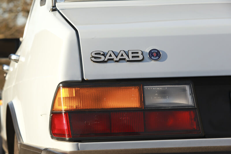 Saab 900, Rücklicht