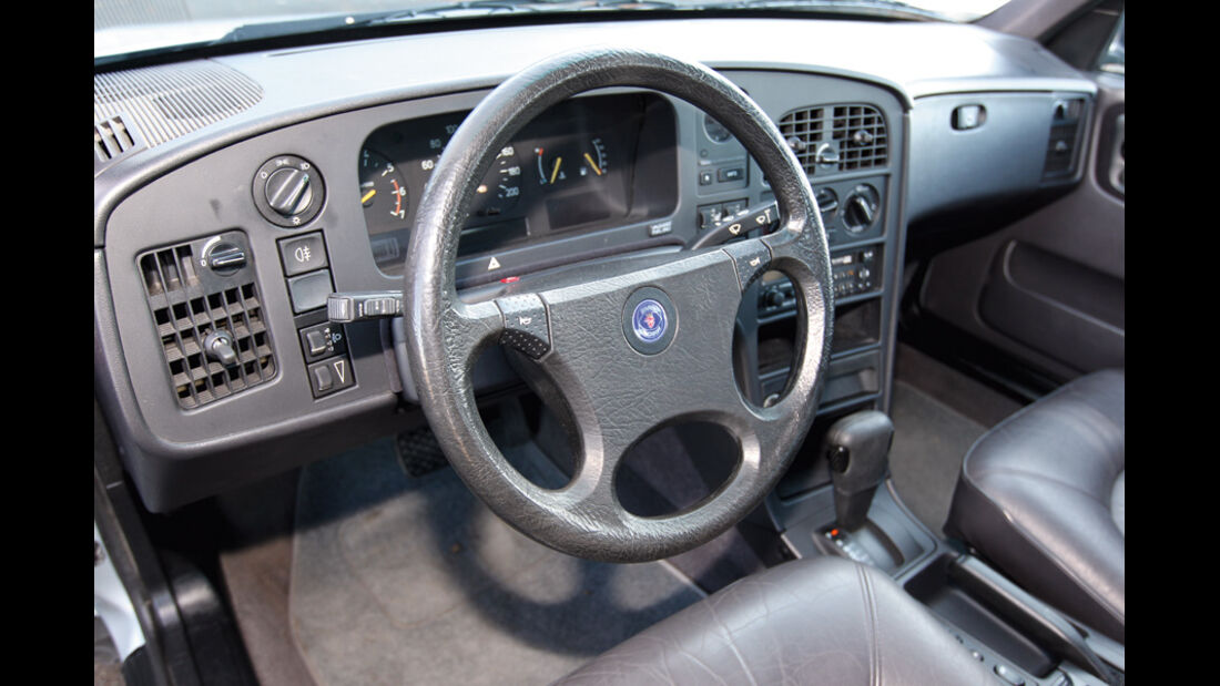 Saab 9000 CD, Cockpit