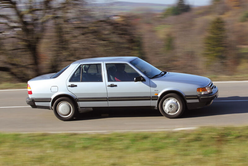 Saab 9000 CD, Seitenansicht