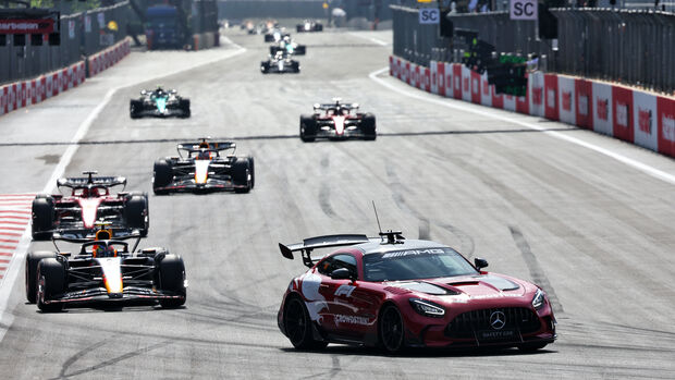 Safety Car - Formel 1 - GP Aserbaidschan - 30. April 2023