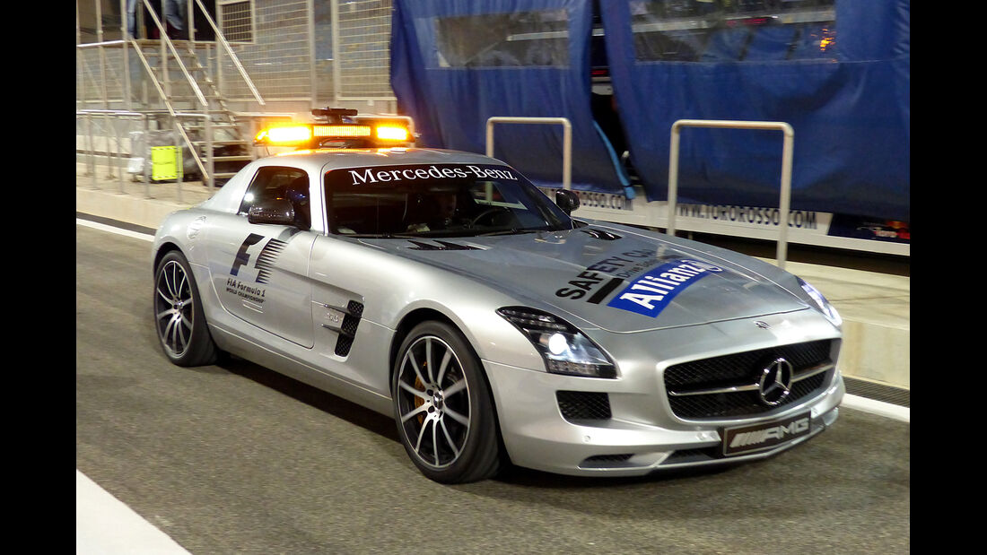 Safety-Car - Formel 1 - GP Bahrain - Sakhir - 3. April 2014