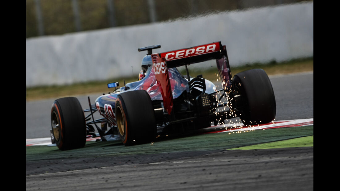 Sainz Jr. - Toro Rosso - Barcelona Test 2 - 2015