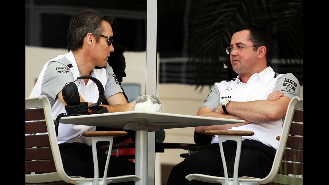Sam Michael & Eric Boullier - McLaren - Formel 1 - Bahrain - Test - 1. März 2014