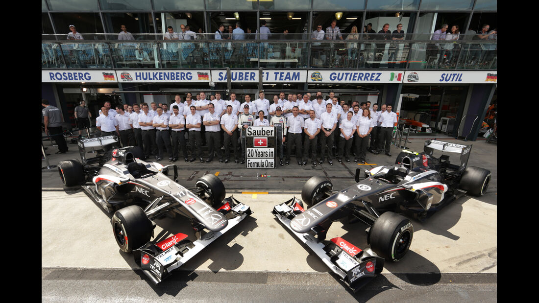 Sauber Teamfoto 2013