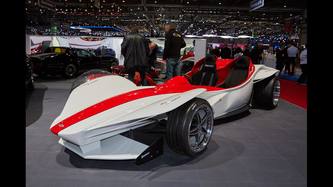 Sbarro Triple Concept - Genfer Autosalon 2015