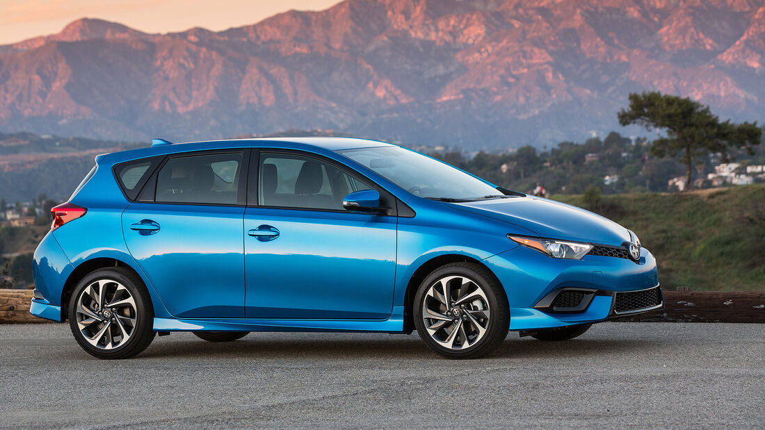 Scion iM, Toyota Auris USA, New York Auto Show 2015