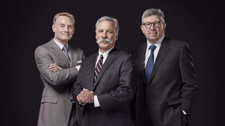 Sean Bratches, Chase Carey und Ross Brawn - F1 Bosse - 2017