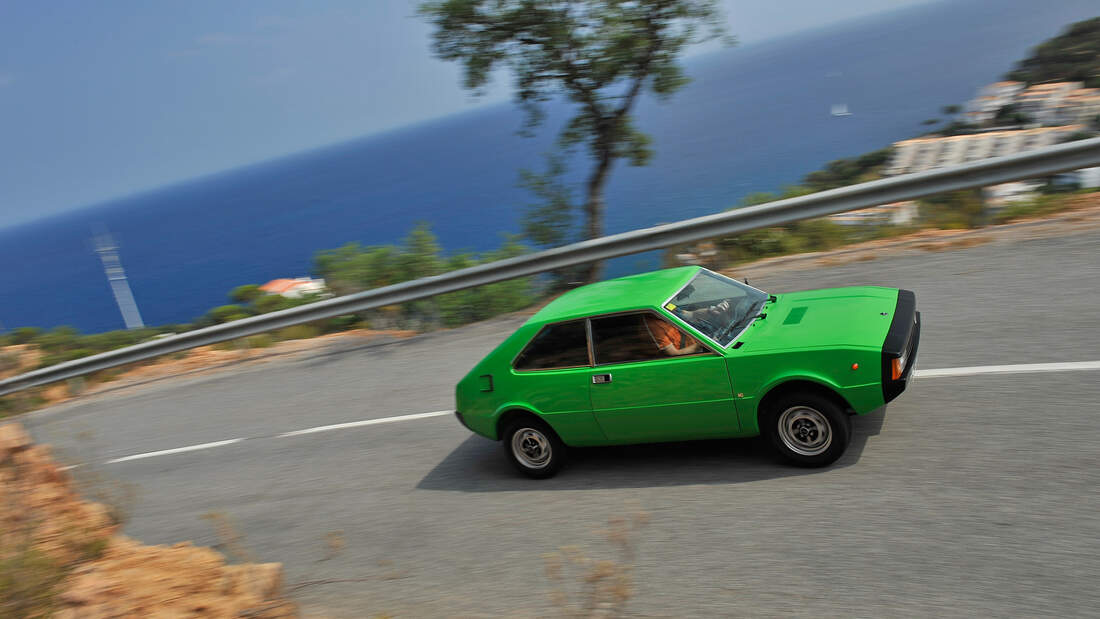 Seat 1200 Sport Bocanegra (1975) Probefahrt OldtimerSportcoupé auto