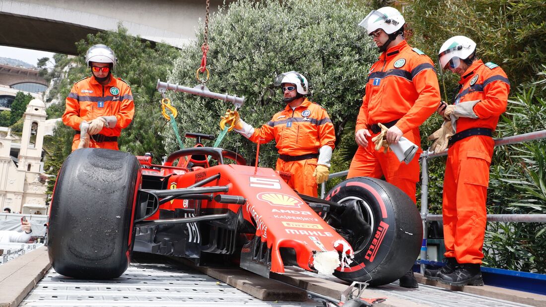 Sebastian Vettel - Crash - Ferrari - Formel 1 - GP Monaco - 25. Mai 2019