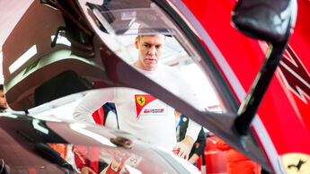 Sebastian Vettel - Ferrari FXX K - Rennstrecke