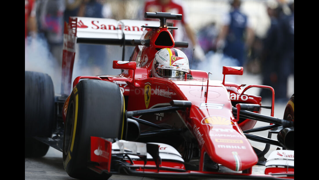 Sebastian Vettel - Ferrari - Formel 1 - GP Abu Dhabi - 27. November 2015