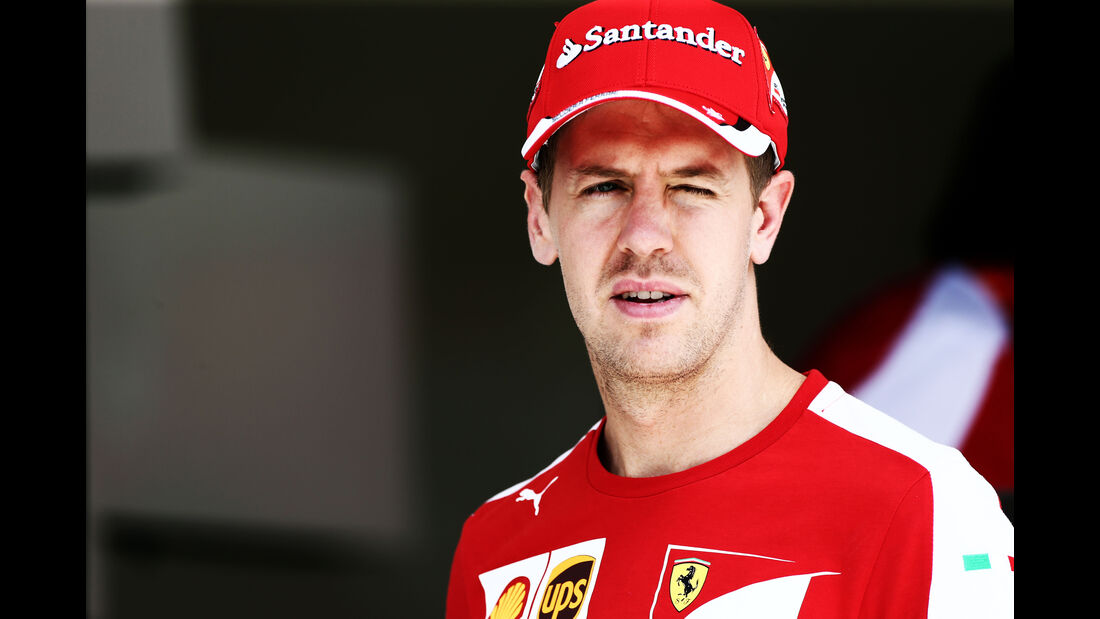 Sebastian Vettel - Ferrari - Formel 1 - GP Bahrain - 16. April 2015