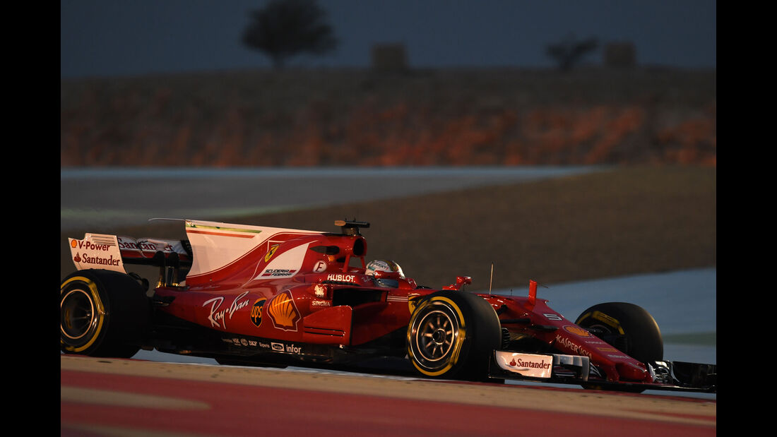 Sebastian Vettel - Ferrari - Formel 1 - GP Bahrain - Sakhir - Training - Freitag - 14.4.2017