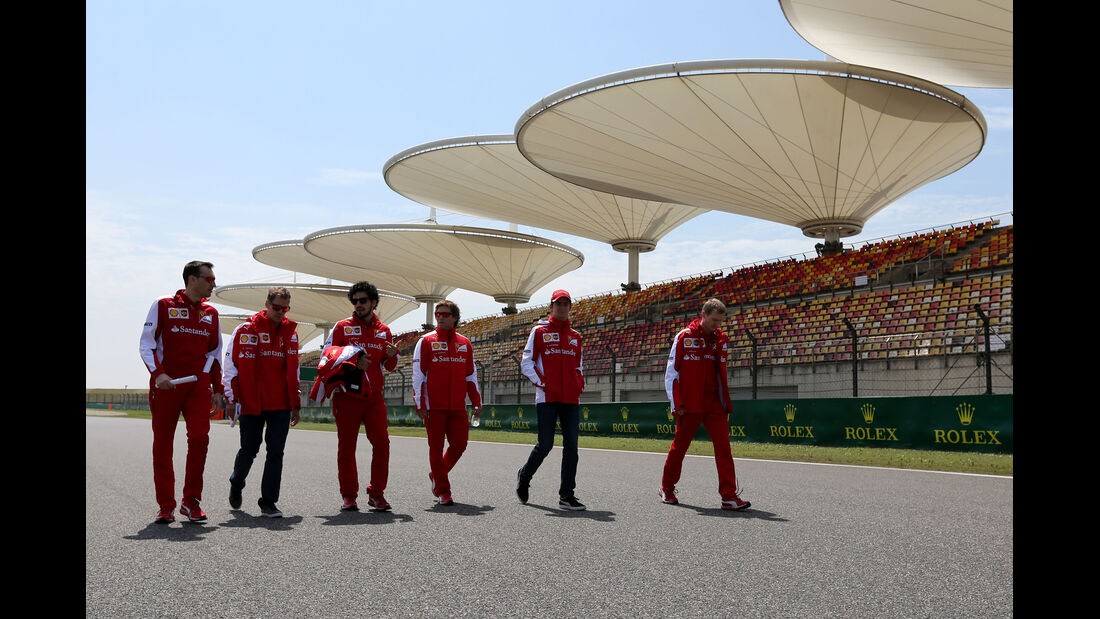 Sebastian Vettel - Ferrari - Formel 1 - GP China - Shanghai - 9. April 2015