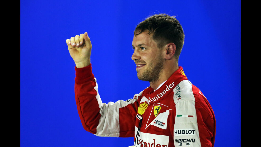 Sebastian Vettel - Ferrari - Formel 1 - GP Singapur - 20. September 2015