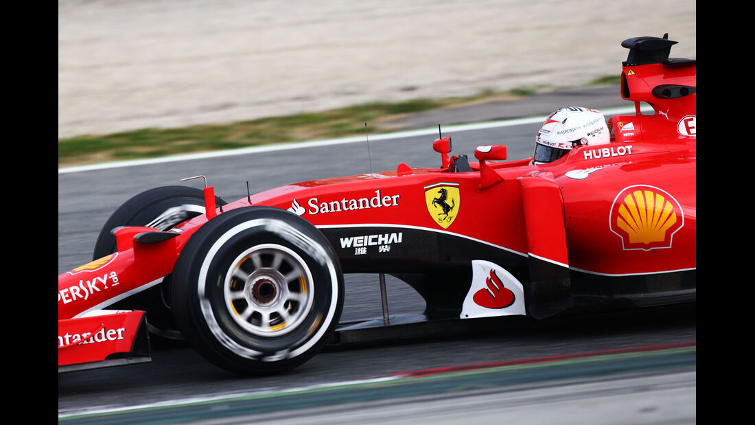 Sebastian Vettel - Ferrari - Formel 1-Test - Barcelona - 1. März 2015