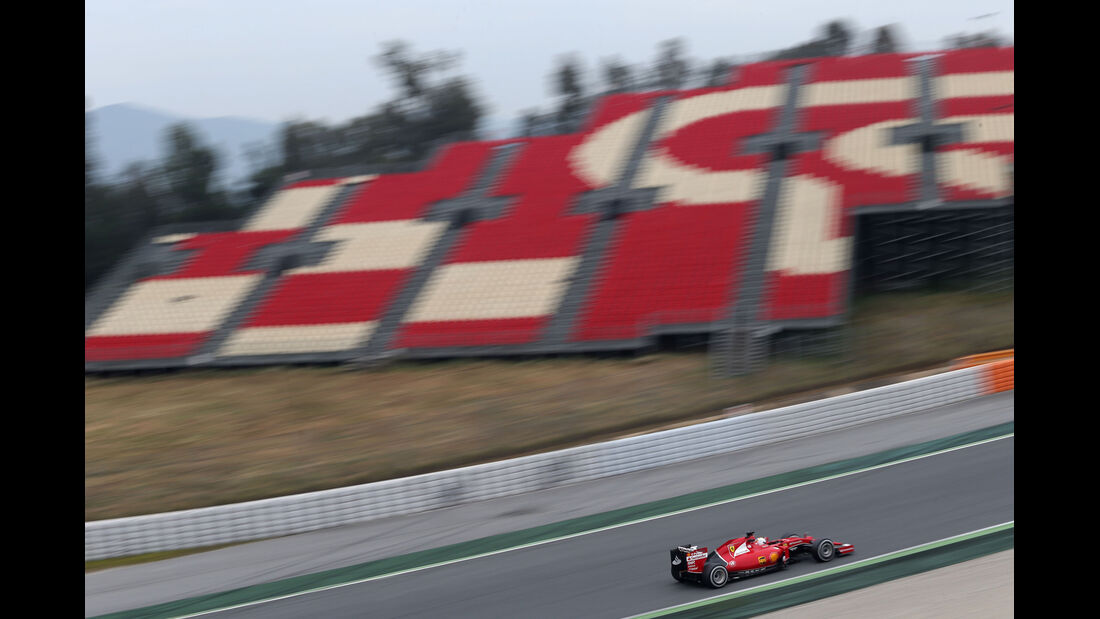 Sebastian Vettel - Ferrari - Formel 1-Test - Barcelona - 21. Februar 2015