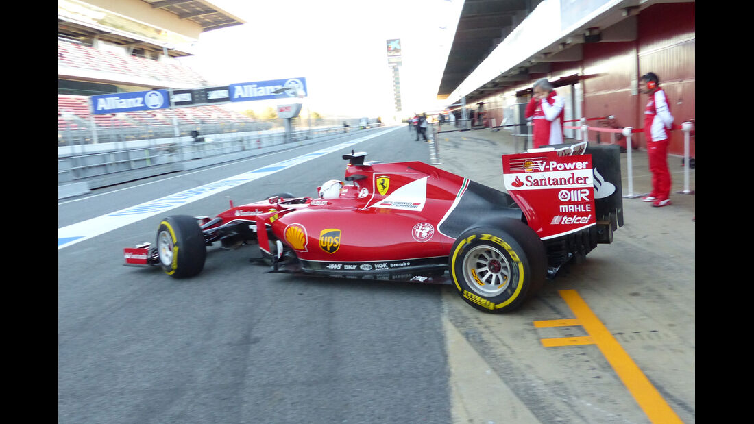 Sebastian Vettel - Ferrari - Formel 1-Test - Barcelona - 22. Februar 2015