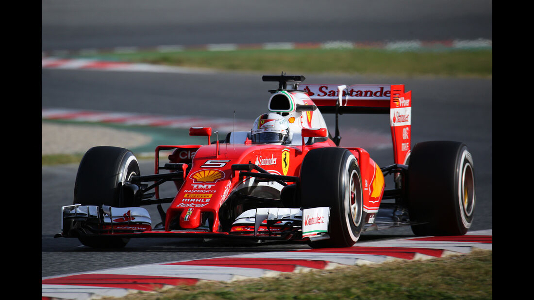 Sebastian Vettel - Ferrari - Formel 1-Test - Barcelona - 23. Februar 2016