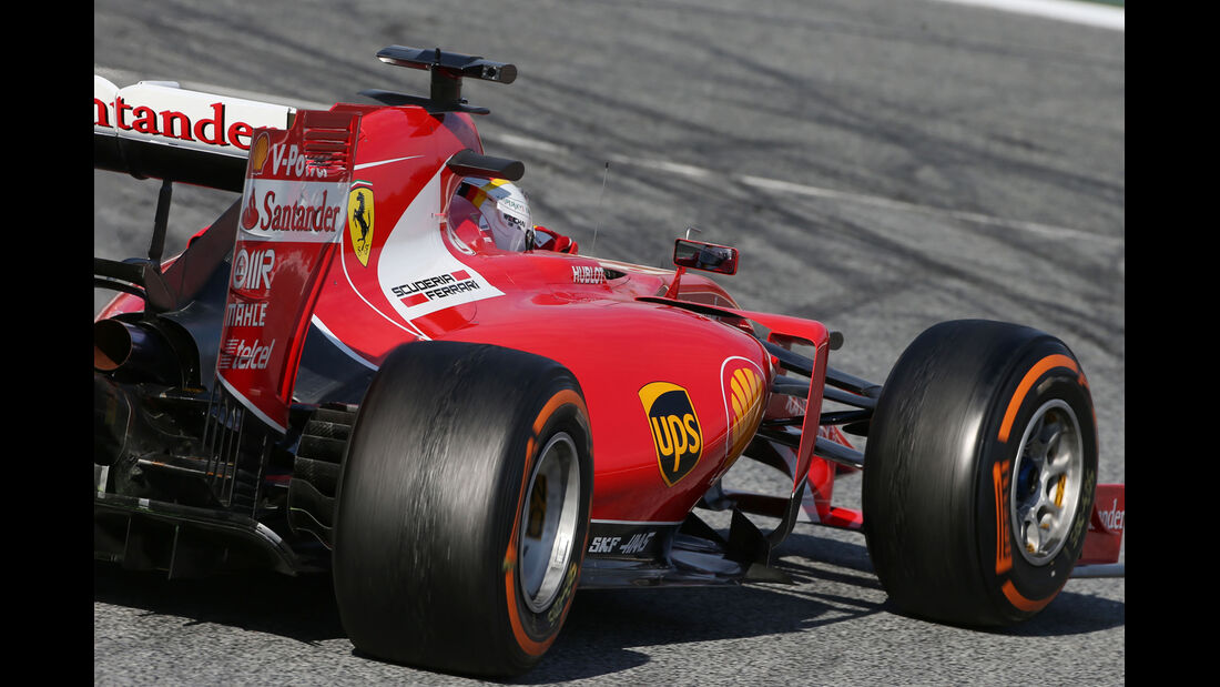 Sebastian Vettel - Ferrari - Formel 1-Test - Barcelona - 27. Februar 2015