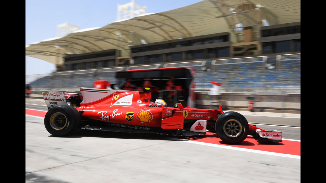 Sebastian Vettel - Ferrari - Formel 1 - Testfahrten - Bahrain International Circuit - Dienstag - 18.4.2017