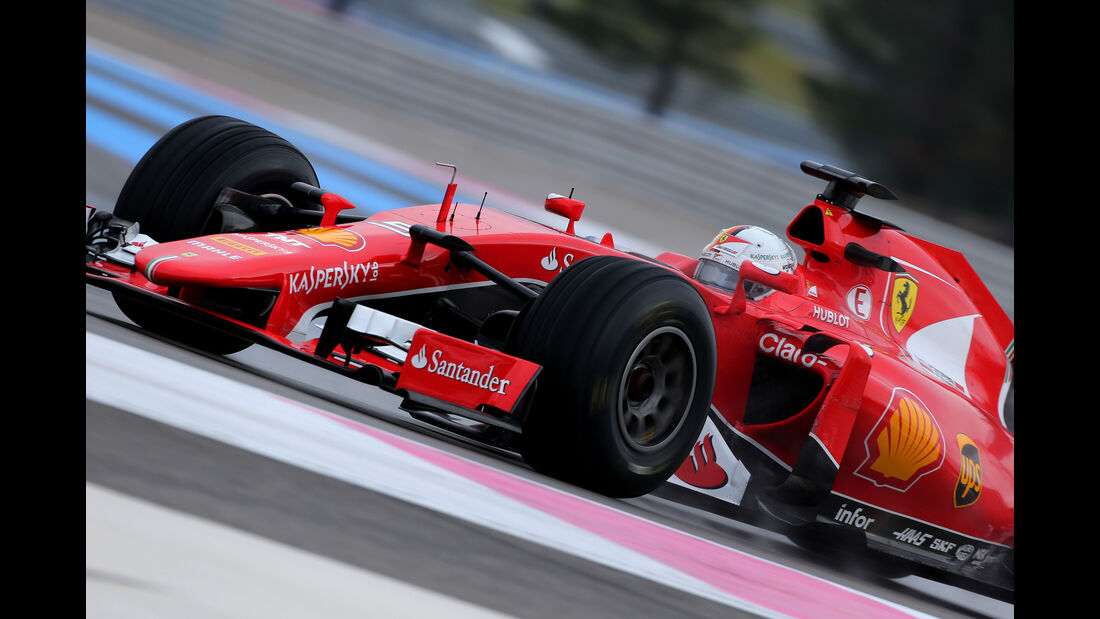 Sebastian Vettel - Ferrari - Pirelli Regenreifen-Test - Paul Ricard - 26. Januar 2016