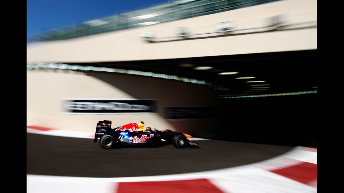 Sebastian Vettel - GP Abu Dhabi - Freies Training - 11. November 2011