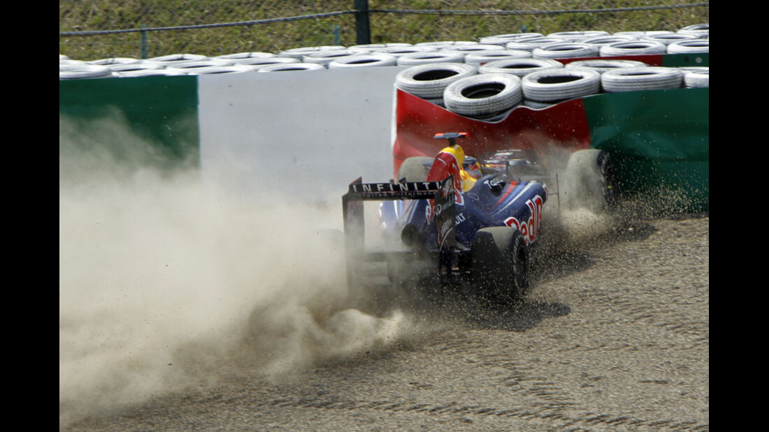 Sebastian Vettel GP Japan  Crashs 2011
