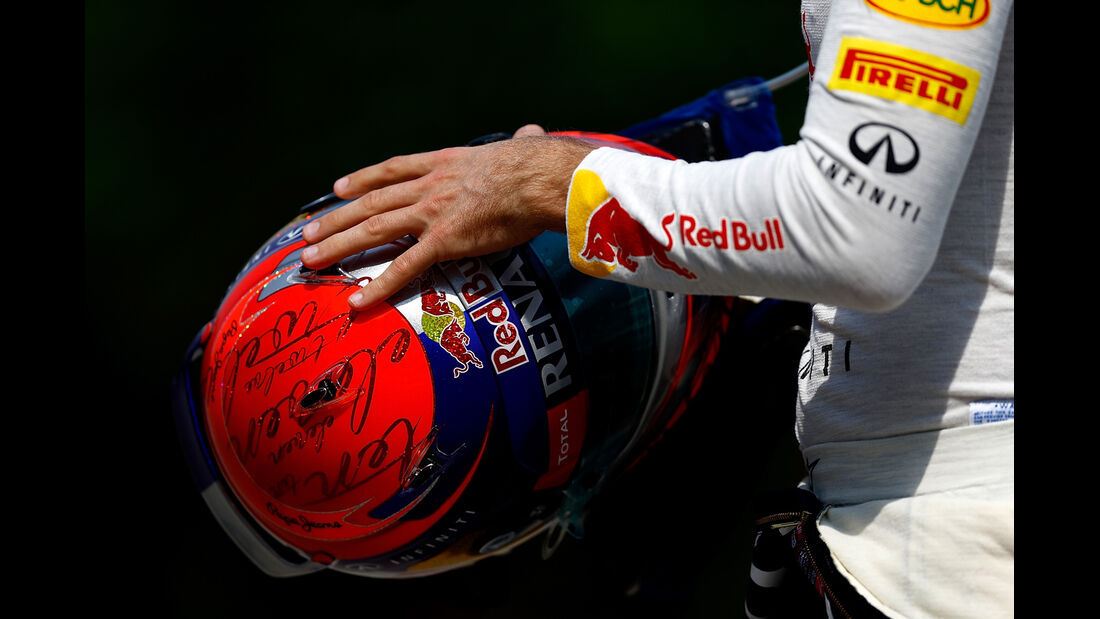 Sebastian Vettel Helm - Formel 1 - GP China -12. April 2013