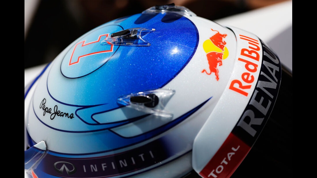Sebastian Vettel Helm - GP Australien 2014