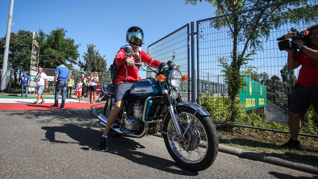 Sebastian Vettel - Motorrad - GP Ungarn 2017