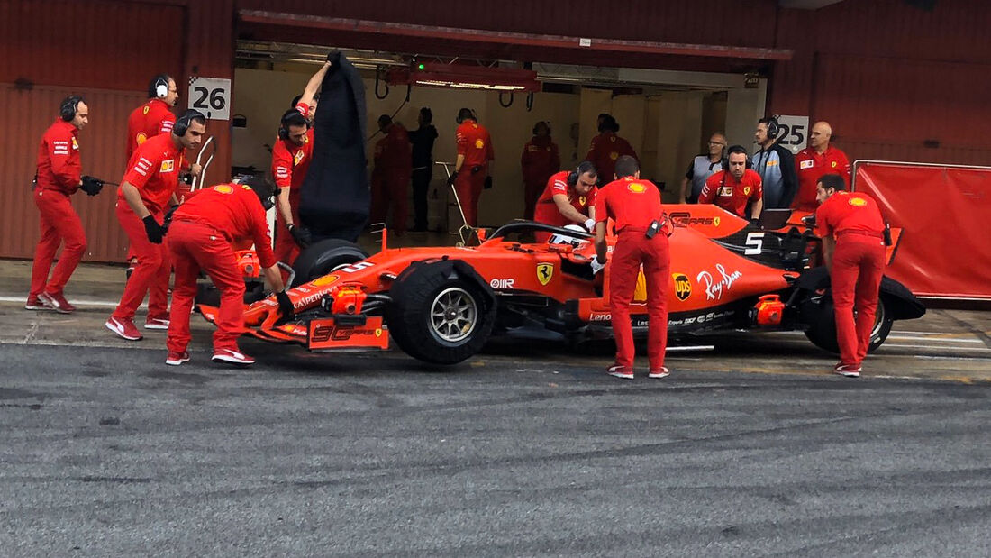 Sebastian Vettel - Pirelli Reifentest - Barcelona - 2019
