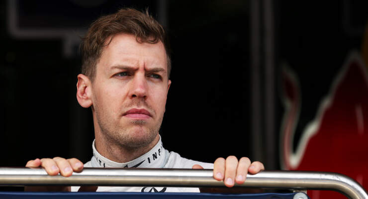 Sebastian Vettel - Red Bull - Formel 1 - Test - Barcelona - 3. März 2013