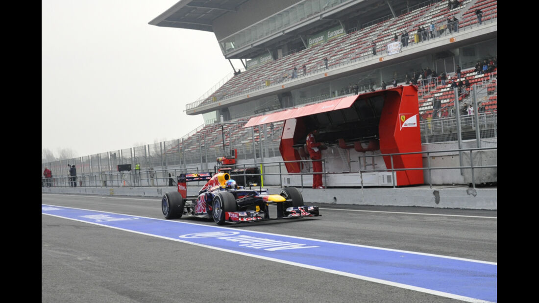 Sebastian Vettel - Red Bull - Formel 1-Test Barcelona - 4. März 2012