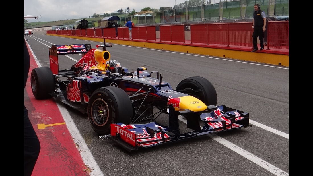 Sebastian Vettel - Red Bull - Formel 1-Test - Mugello - 3. Mai 2012