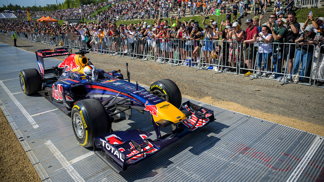 Sebastian Vettel - Red Bull RB7 - Nürburgring - Nordschleife - Samstag - 9.9.2023