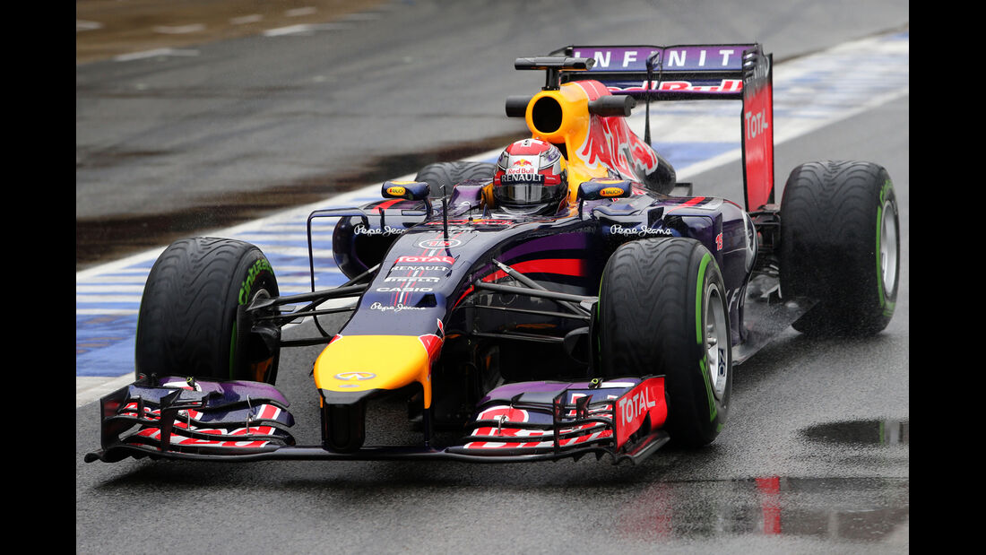 Sebastien Buemi - Red Bull - F1 Test Barcelona (1) - 13. Mai 2014