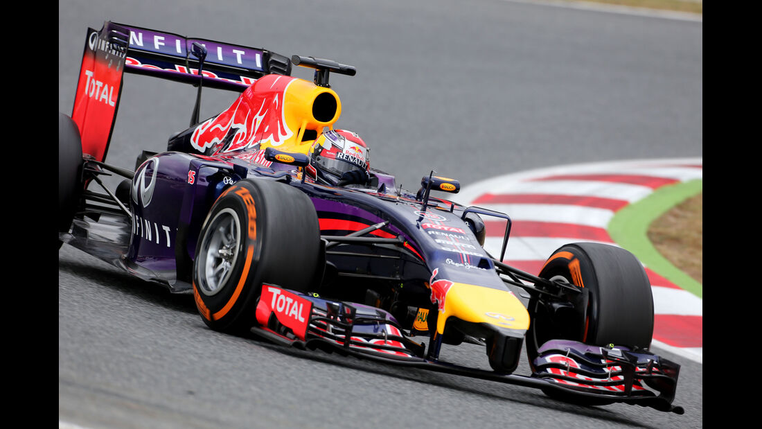Sebastien Buemi - Red Bull - F1 Test Barcelona (1) - 13. Mai 2014