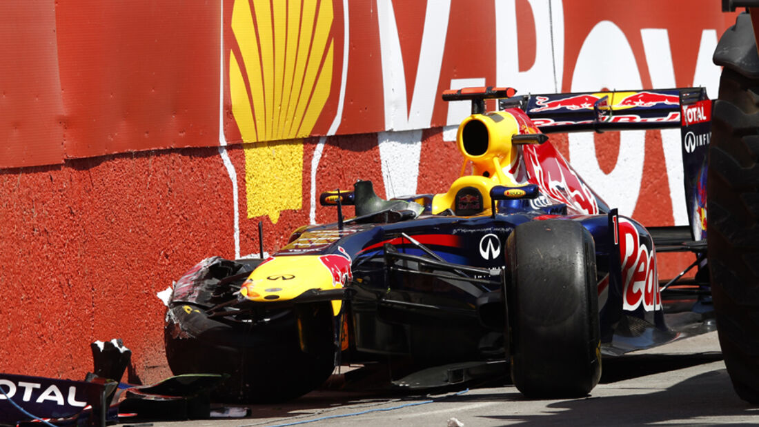 Sebastien Vettel GP Kanada Crashs 2011