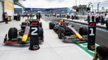 Sergio Perez & Max Verstappen - Red Bull - GP Miami 2023