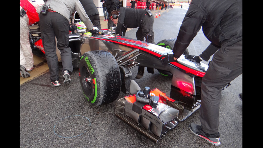 Sergio Perez - McLaren - Formel 1 - Test - Barcelona - 28. Februar 2013
