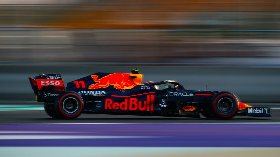 Sergio Perez - Red Bull - Formel 1 - GP Saudi-Arabien - Jeddah - Freitag - 3.12.2021