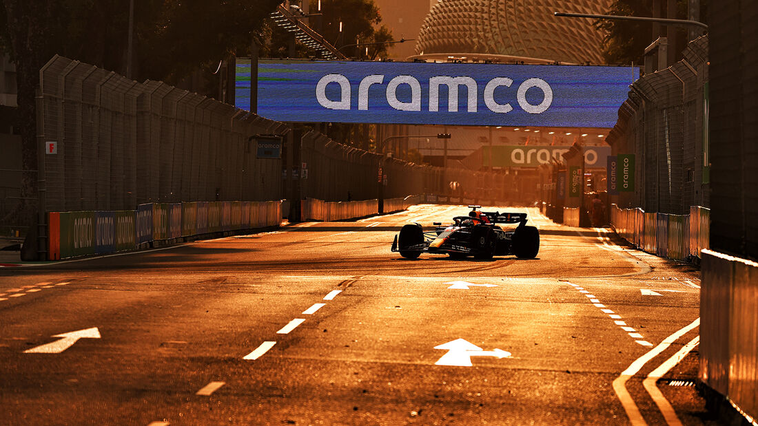 Sergio Perez - Red Bull - Formel 1 - GP Singapur - Freitag - 15.9.2023