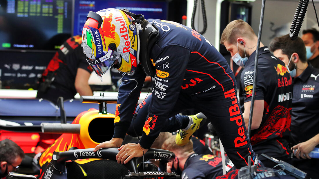 Sergio Perez - Red Bull - Formel 1 - Test - Barcelona - 24. Februar 2022