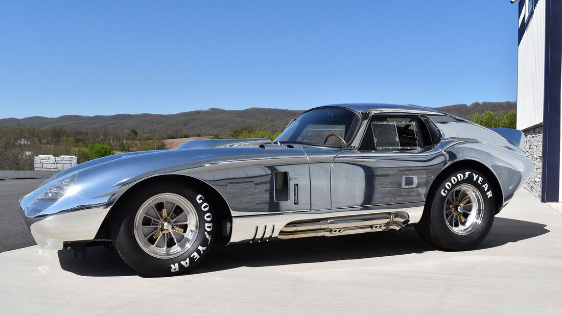 Shelby Cobra Daytona Coupe Unveiled